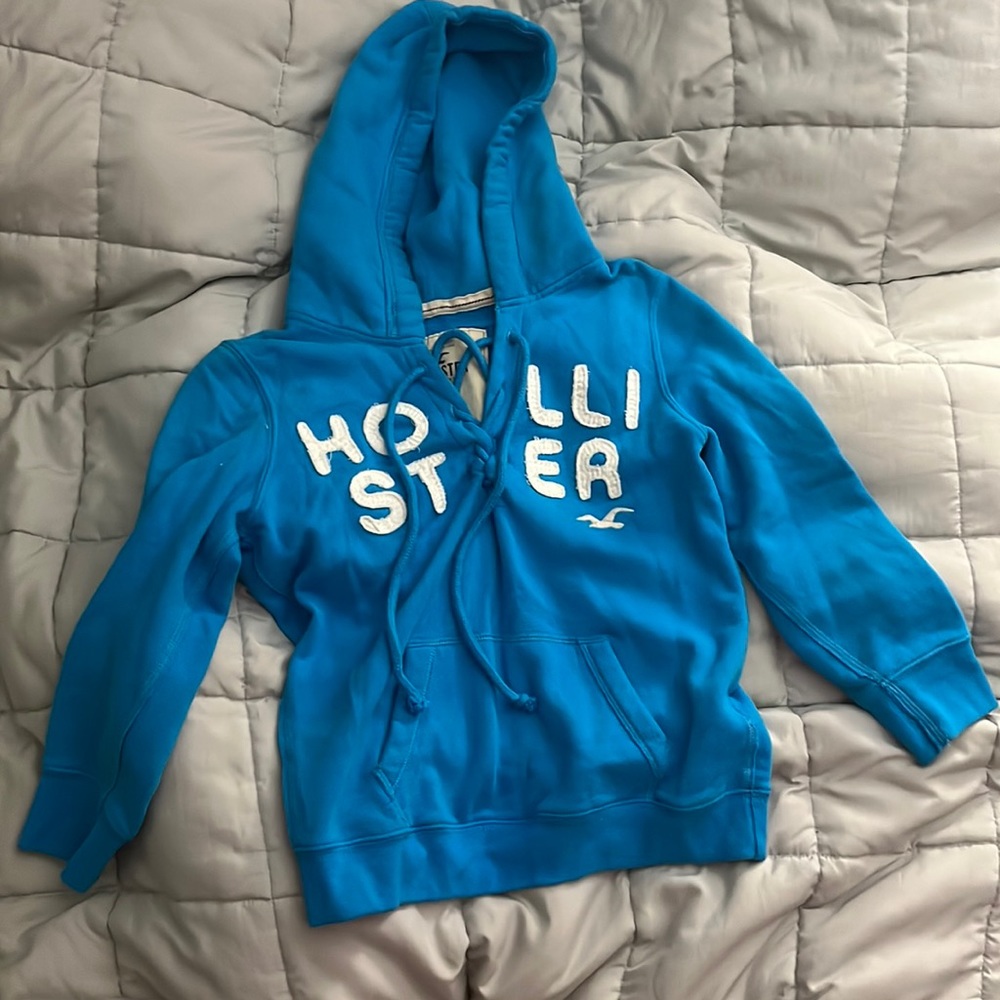 Hollister Blue Sweatshirt Size Medium